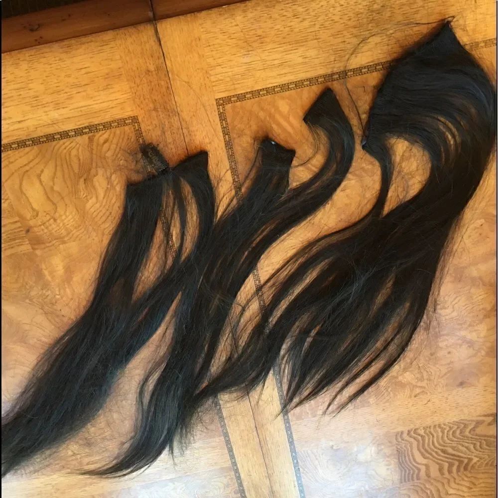 🎃- EASY BLACK Hair Clip Ins!